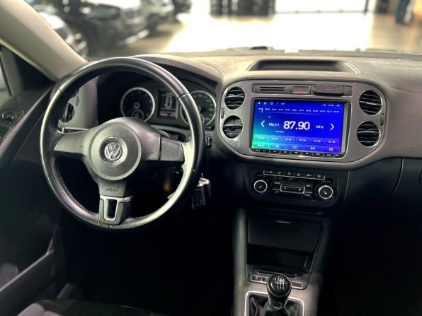 Volkswagen Tiguan I Рестайлинг с пробегом 2014 года, цена 1 050 000 рублей, 138700 км, внедорожник, Автокод Объявления