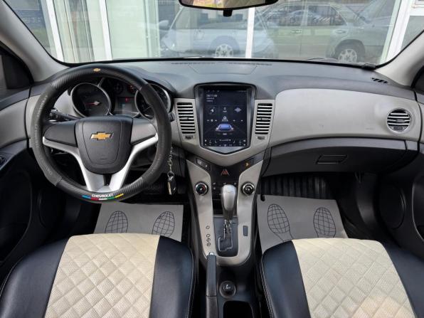 Chevrolet Cruze I Рестайлинг с пробегом 2012 года, цена 695 000 рублей, 186800 км, хэтчбек, Автокод Объявления