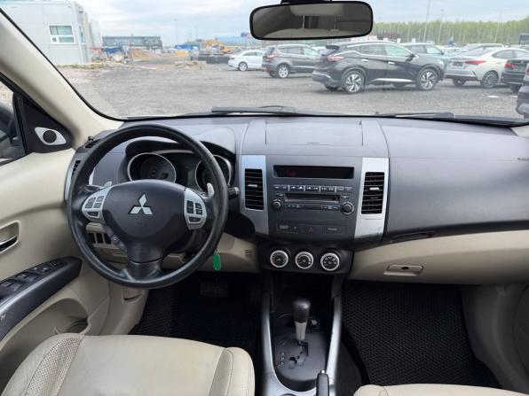 Mitsubishi Outlander II с пробегом 2007 года, цена 825 000 рублей, 387999 км, внедорожник, Автокод Объявления
