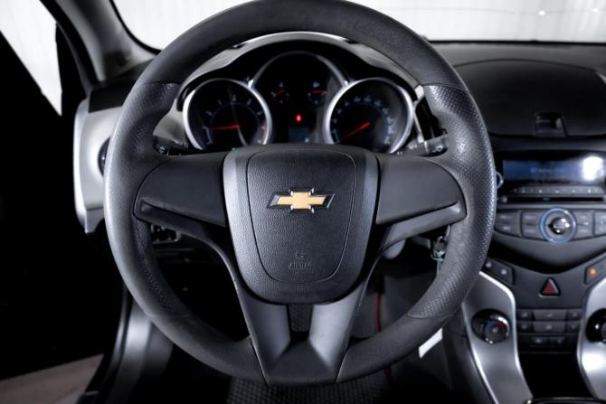 Chevrolet Cruze I Рестайлинг с пробегом 2013 года, цена 599 000 рублей, 249961 км, седан, Автокод Объявления