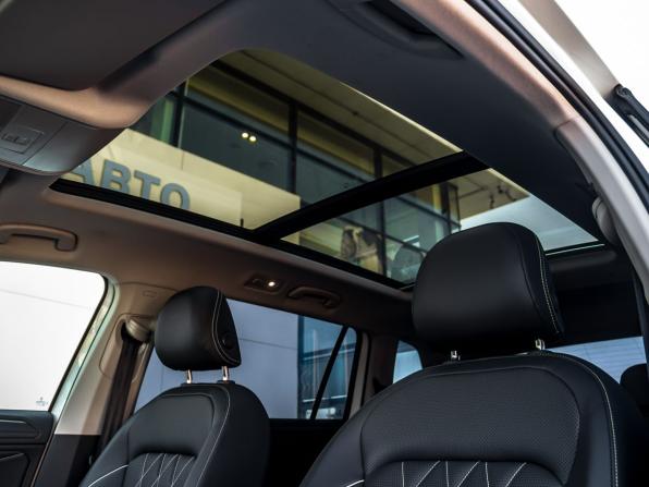 Volkswagen Tiguan II Рестайлинг с пробегом 2023 года, цена 4 050 000 рублей, 14470 км, внедорожник, Автокод Объявления