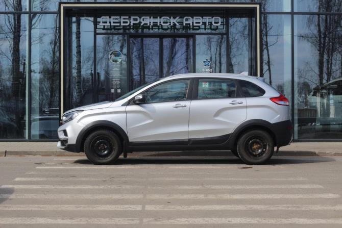 Lada (ВАЗ) XRAY I с пробегом 2018 года, цена 1 020 000 рублей, 46064 км, хэтчбек, Автокод Объявления