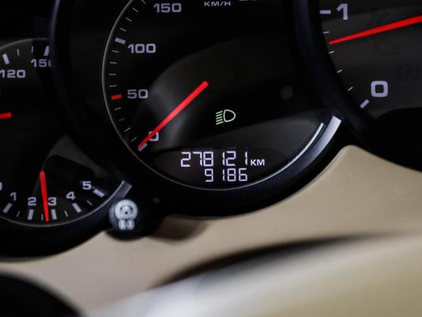 Porsche Cayenne II (958) с пробегом 2013 года, цена 2 861 100 рублей, 278065 км, внедорожник, Автокод Объявления