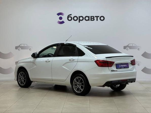 Lada (ВАЗ) Vesta I с пробегом 2018 года, цена 950 000 рублей, 151232 км, седан, Автокод Объявления