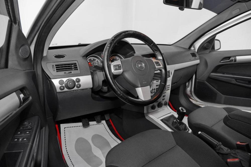 Opel Astra H Рестайлинг Москва  - изображение 5