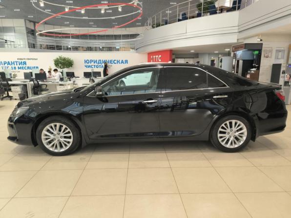 Toyota Camry VII (XV50) Рестайлинг с пробегом 2015 года, цена 1 750 000 рублей, 268328 км, седан, Автокод Объявления