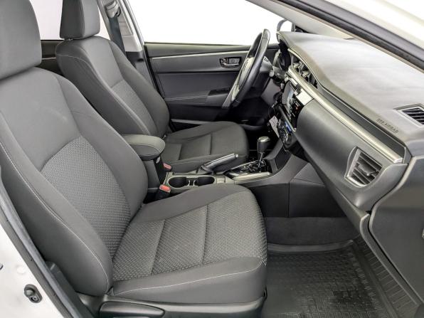 Toyota Corolla XI (E160 E170 E180) с пробегом 2013 года, цена 1 700 000 рублей, 86905 км, седан, Автокод Объявления