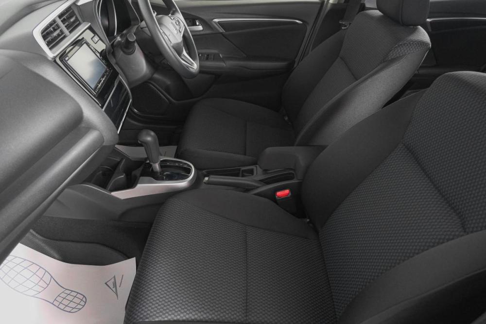Honda Fit III Рестайлинг Кемерово  - изображение 9