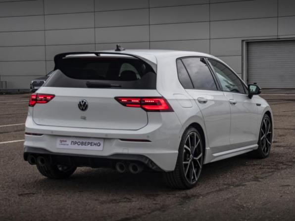 Volkswagen Golf R VIII с пробегом 2021 года, цена 5 398 000 рублей, 40888 км, хэтчбек, Автокод Объявления