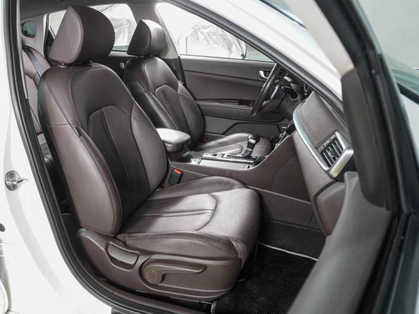 Kia Optima IV Рестайлинг с пробегом 2018 года, цена 2 049 000 рублей, 113774 км, седан, Автокод Объявления