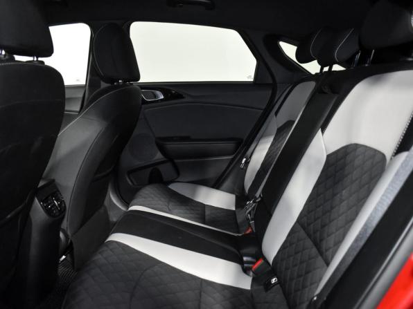 Kia Proceed I с пробегом 2019 года, цена 2 050 000 рублей, 87331 км, универсал, Автокод Объявления