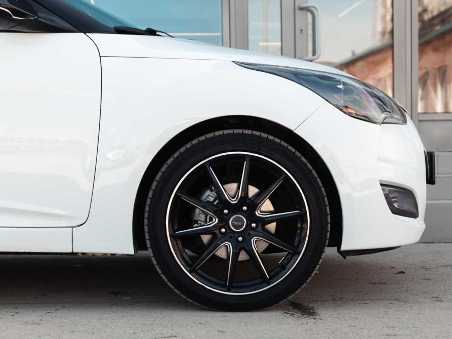 Hyundai Veloster I Новосибирск  - изображение 9