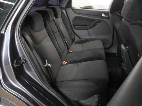 Ford Focus II Рестайлинг с пробегом 2008 года, цена 589 000 рублей, 387386 км, седан, Автокод Объявления