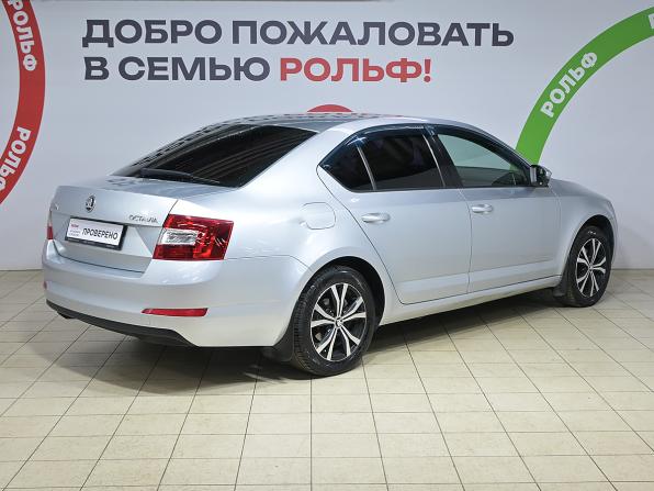Skoda Octavia III (A7) с пробегом 2014 года, цена 1 050 000 рублей, 203806 км, лифтбек, Автокод Объявления