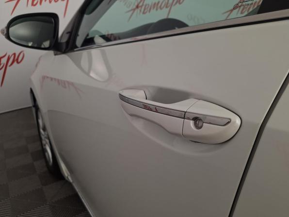 Toyota Corolla XI (E160 E170 E180) Рестайлинг 1 с пробегом 2017 года, цена 1 649 000 рублей, 127422 км, седан, Автокод Объявления