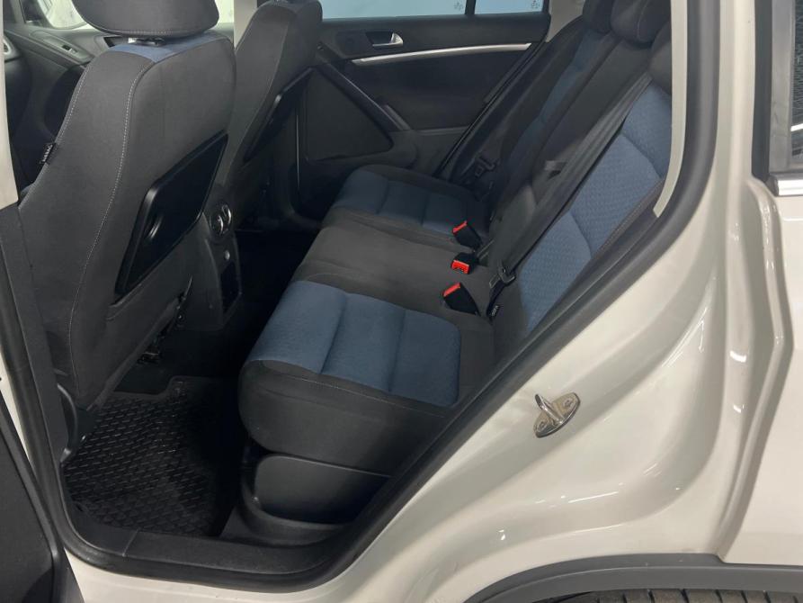 Volkswagen Tiguan I Рестайлинг Санкт-Петербург  - изображение 14