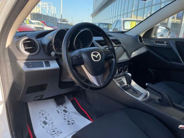 Mazda 3 II (BL) с пробегом 2010 года, цена 890 000 рублей, 161061 км, хэтчбек, Автокод Объявления