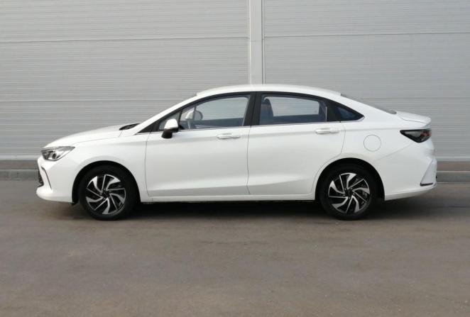 BAIC U5 Plus с пробегом 2023 года, цена 1 250 000 рублей, 52252 км, седан, Автокод Объявления