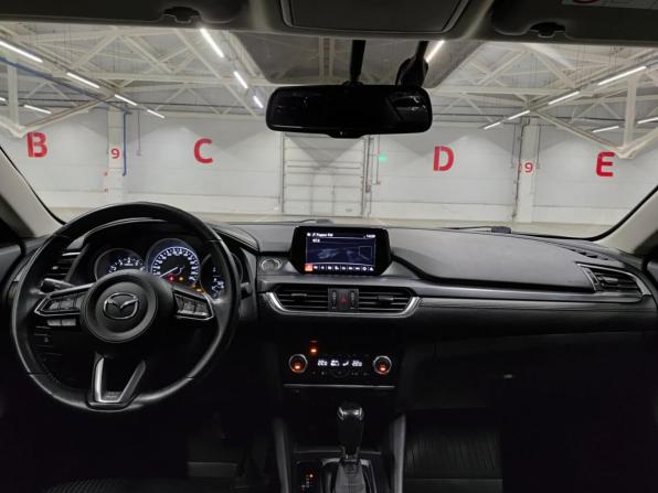 Mazda 6 III (GJ) Рестайлинг с пробегом 2017 года, цена 1 799 000 рублей, 100408 км, седан, Автокод Объявления