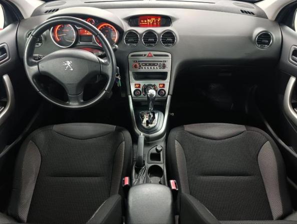 Peugeot 308 I Рестайлинг с пробегом 2011 года, цена 549 000 рублей, 198000 км, хэтчбек, Автокод Объявления