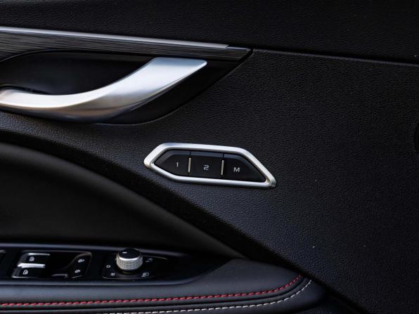Geely Tugella I с пробегом 2021 года, цена 2 045 000 рублей, 104574 км, внедорожник, Автокод Объявления