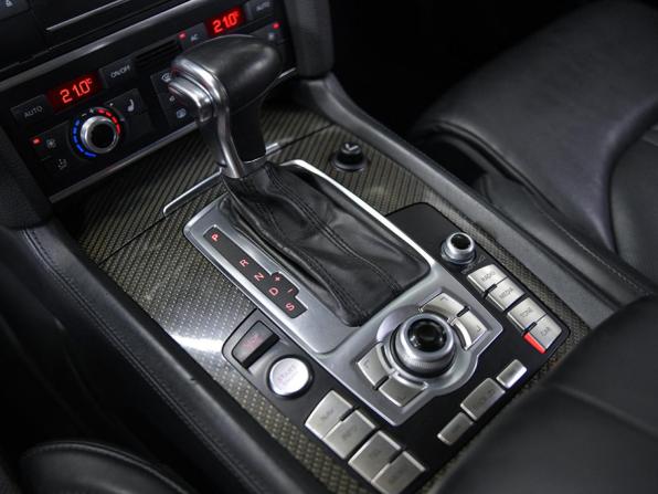 Audi Q7 I (4L) Рестайлинг с пробегом 2011 года, цена 1 970 000 рублей, 328000 км, внедорожник, Автокод Объявления