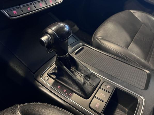 Kia Sorento III Prime с пробегом 2015 года, цена 2 510 000 рублей, 186074 км, внедорожник, Автокод Объявления