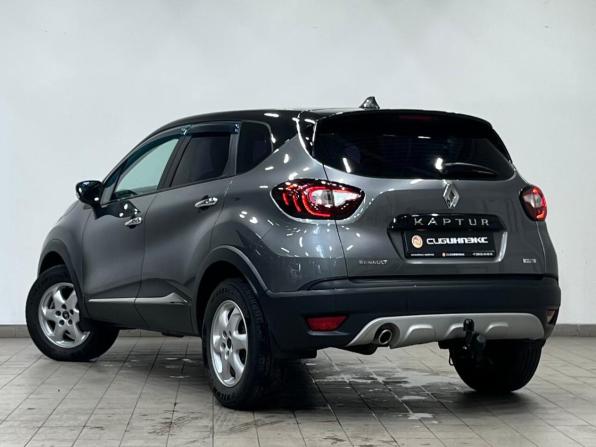 Renault Kaptur I с пробегом 2017 года, цена 1 325 000 рублей, 124804 км, внедорожник, Автокод Объявления