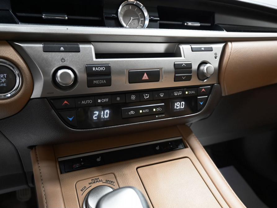 Lexus ES VI Рестайлинг Тверь  - изображение 19