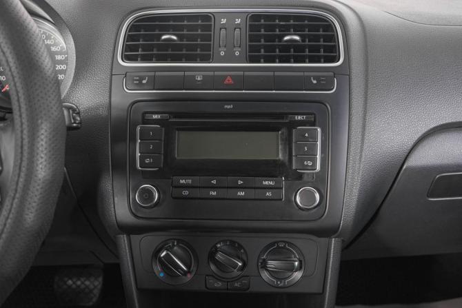 Volkswagen Polo V с пробегом 2011 года, цена 799 000 рублей, 129055 км, седан, Автокод Объявления