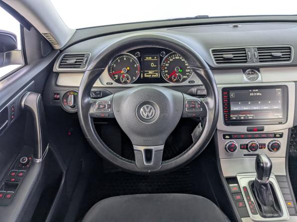Volkswagen Passat B7 с пробегом 2012 года, цена 1 020 500 рублей, 202245 км, седан, Автокод Объявления