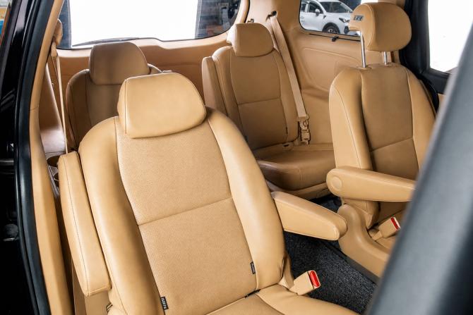 Kia Carnival III с пробегом 2019 года, цена 2 729 000 рублей, 128000 км, минивэн, Автокод Объявления
