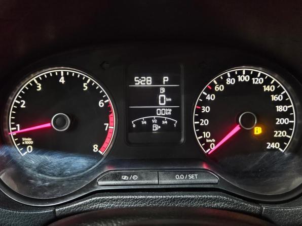 Volkswagen Polo V Рестайлинг с пробегом 2016 года, цена 990 000 рублей, 160243 км, седан, Автокод Объявления