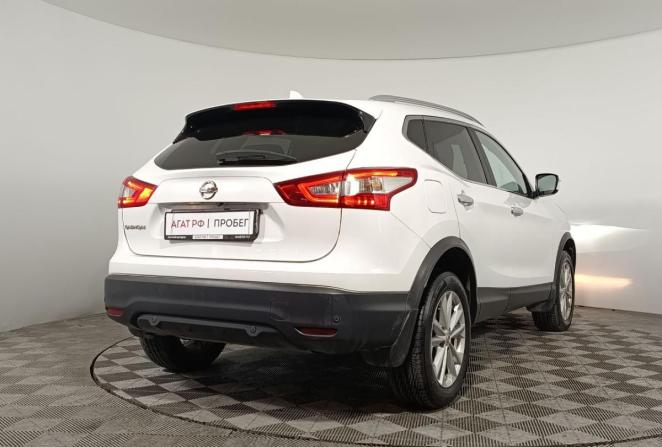 Nissan Qashqai II с пробегом 2017 года, цена 1 630 000 рублей, 130944 км, внедорожник, Автокод Объявления