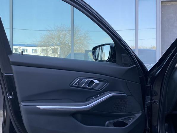 BMW 3 серии VII (G2x) с пробегом 2021 года, цена 3 209 000 рублей, 96429 км, седан, Автокод Объявления