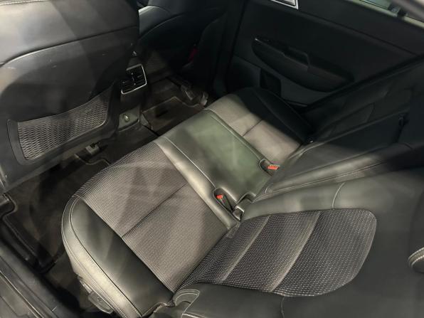 Kia Sportage IV Рестайлинг с пробегом 2019 года, цена 2 345 000 рублей, 101781 км, внедорожник, Автокод Объявления