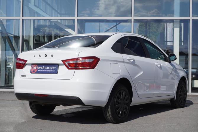 Lada (ВАЗ) Vesta I с пробегом 2021 года, цена 1 189 000 рублей, 48502 км, седан, Автокод Объявления