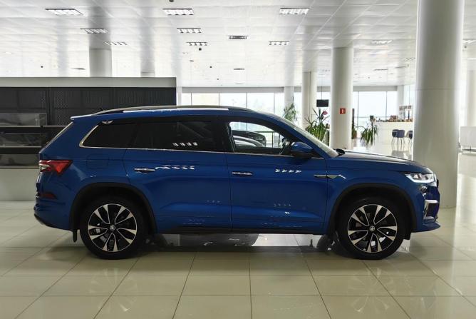 Skoda Kodiaq I Рестайлинг с пробегом 2023 года, цена 3 649 000 рублей, 67032 км, внедорожник, Автокод Объявления
