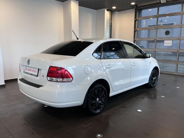 Volkswagen Polo V с пробегом 2015 года, цена 792 000 рублей, 196630 км, седан, Автокод Объявления