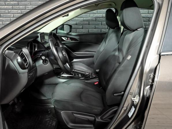 Mazda 3 III (BM) с пробегом 2013 года, цена 1 300 000 рублей, 120443 км, седан, Автокод Объявления