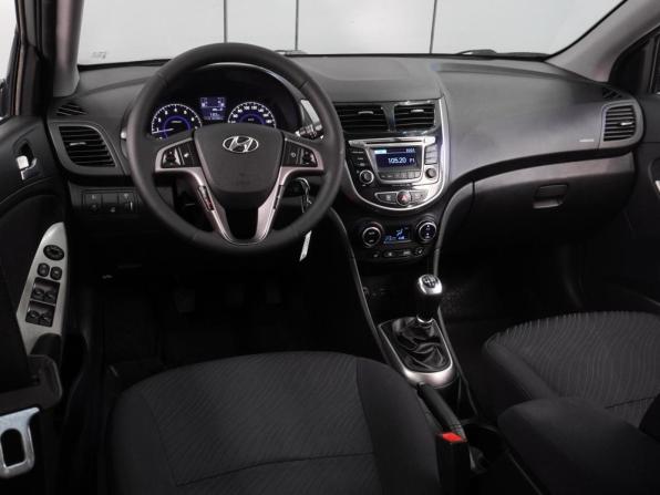 Hyundai Solaris I Рестайлинг с пробегом 2016 года, цена 999 000 рублей, 151396 км, седан, Автокод Объявления