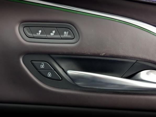 Cadillac Escalade V с пробегом 2021 года, цена 7 300 000 рублей, 167430 км, внедорожник, Автокод Объявления