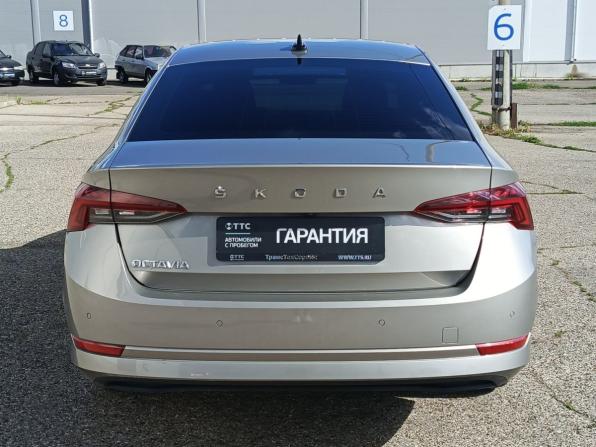 Skoda Octavia IV (A8) с пробегом 2021 года, цена 2 450 000 рублей, 53643 км, лифтбек, Автокод Объявления