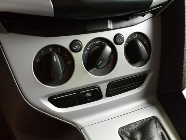 Ford Focus III с пробегом 2012 года, цена 880 995 рублей, 155487 км, хэтчбек, Автокод Объявления
