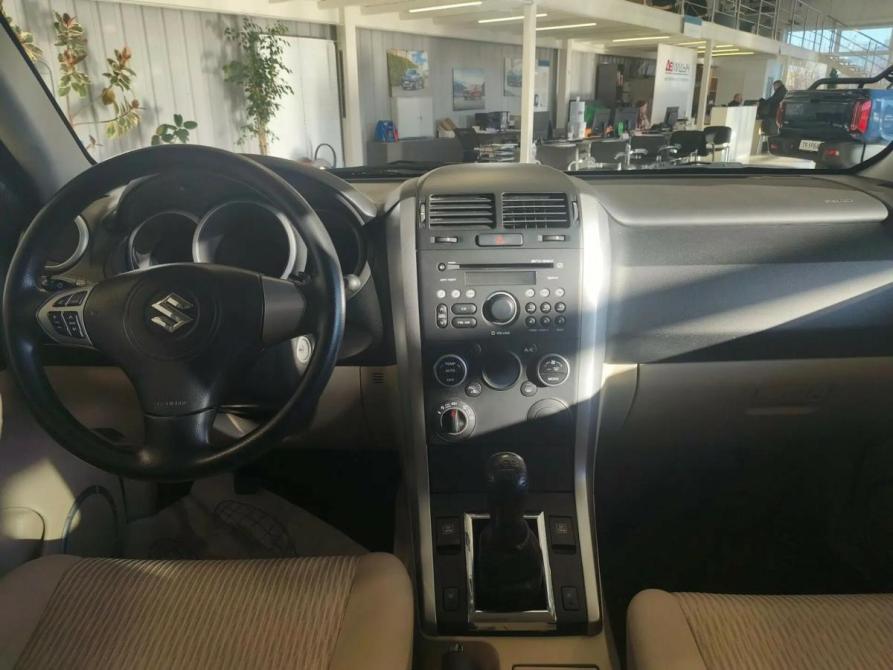 Suzuki Grand Vitara II Рестайлинг 2 Пермь  - изображение 9