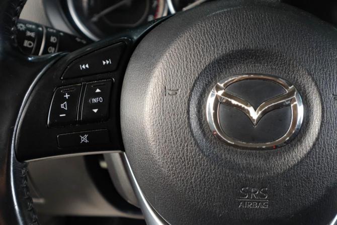 Mazda 6 III (GJ) с пробегом 2012 года, цена 1 719 000 рублей, 196000 км, седан, Автокод Объявления