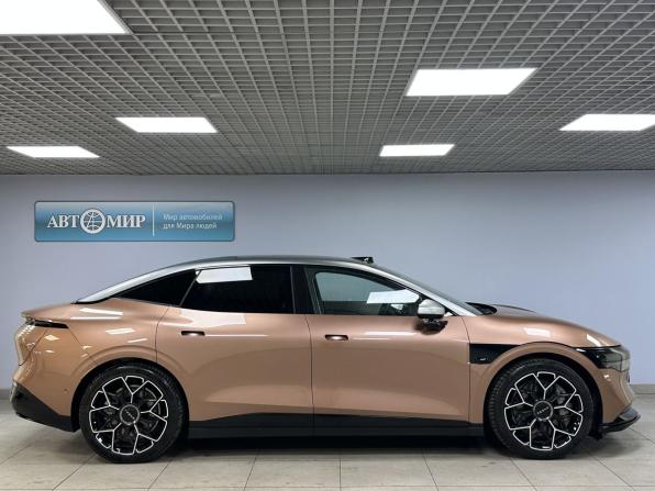 Zeekr 007 с пробегом 2024 года, цена 6 300 000 рублей, 5548 км, седан, Автокод Объявления