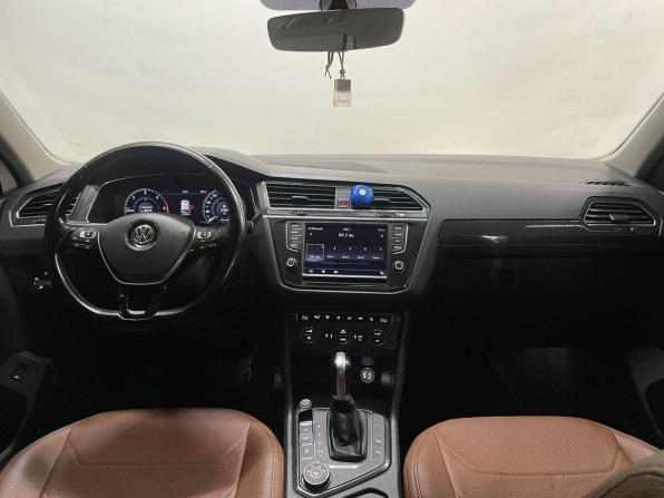 Volkswagen Tiguan II с пробегом 2016 года, цена 2 250 000 рублей, 178800 км, внедорожник, Автокод Объявления