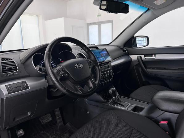 Kia Sorento II Рестайлинг с пробегом 2014 года, цена 1 640 000 рублей, 169980 км, внедорожник, Автокод Объявления
