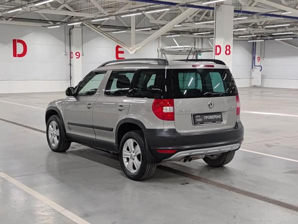 Skoda Yeti I с пробегом 2012 года, цена 1 100 000 рублей, 158355 км, внедорожник, Автокод Объявления